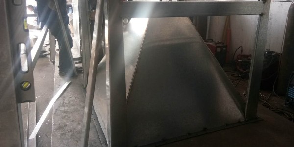 易游体育脉冲布袋除尘器